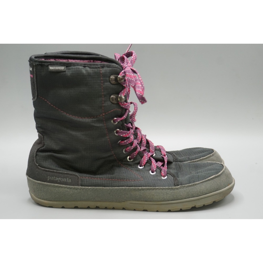 Women's Sz 8 M Patagonia Activist Puff High Waterproof Boots Black‎ Dark Currant